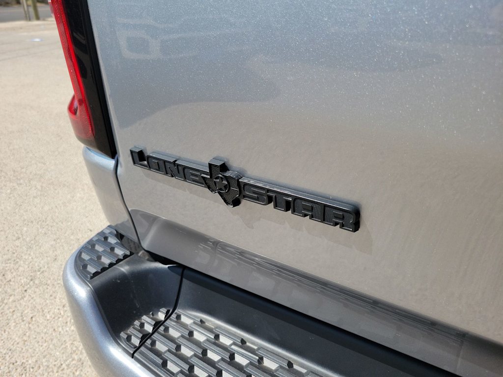 Thumbnail: 2026 RAM 1500 - 7