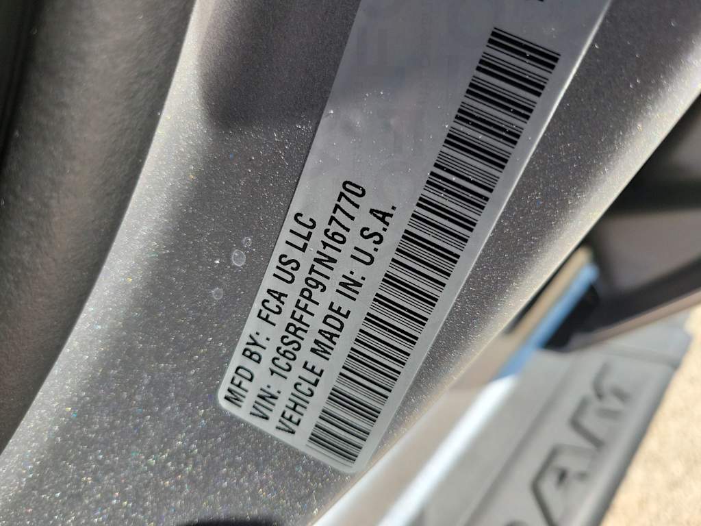 Thumbnail: 2026 RAM 1500 - 18