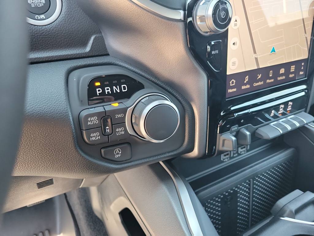 Thumbnail: 2026 RAM 1500 - 21