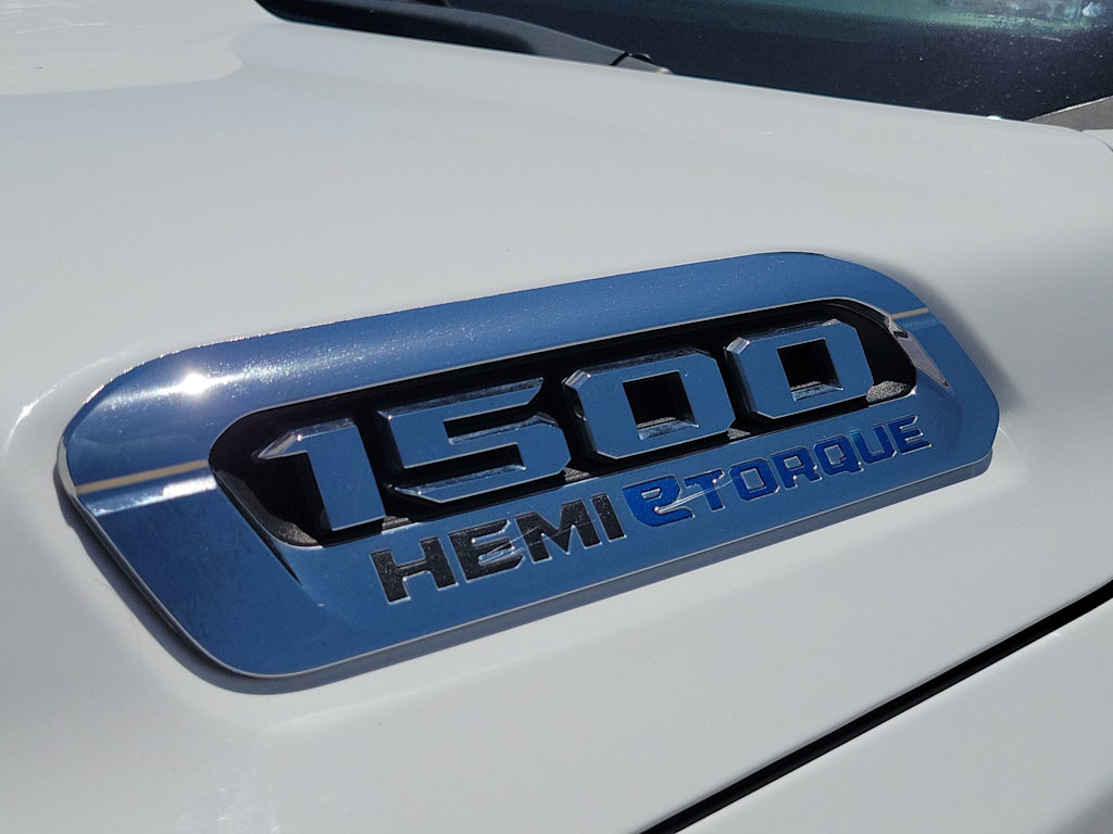 Thumbnail: 2023 RAM 1500 - 15