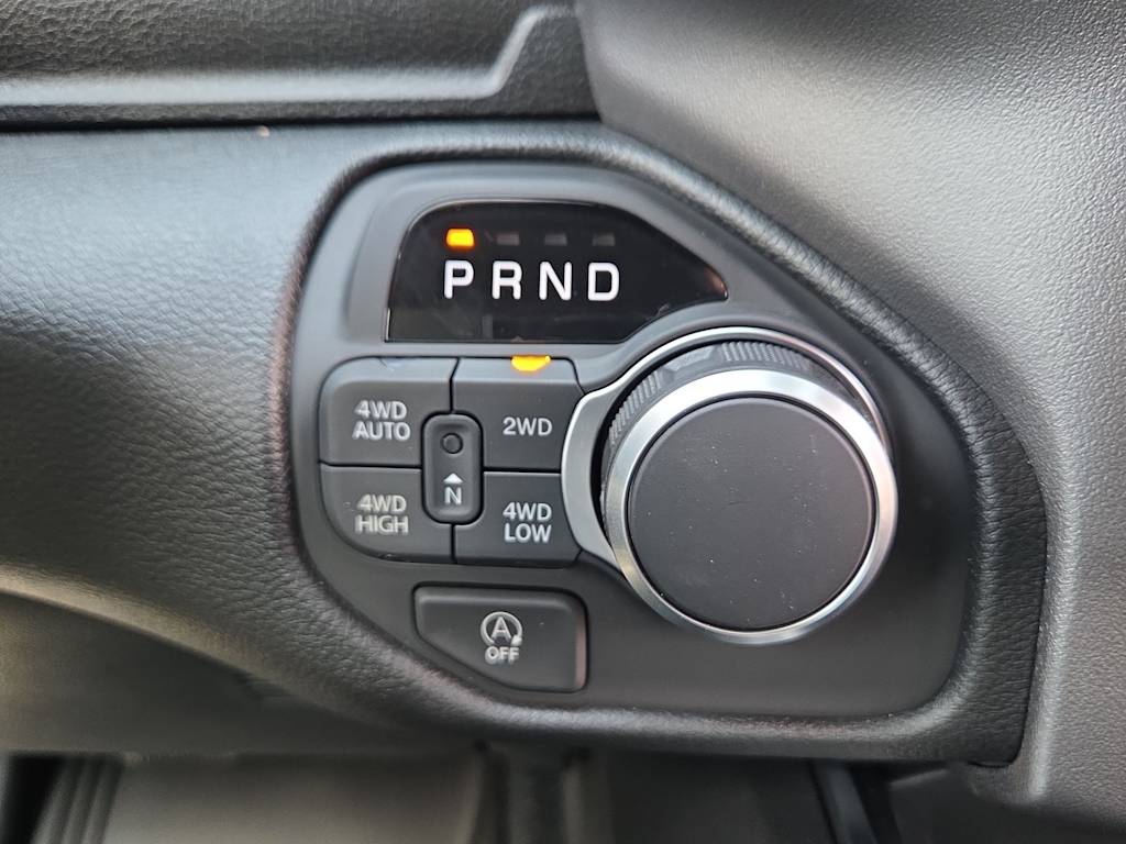 Thumbnail: 2026 RAM 1500 - 22