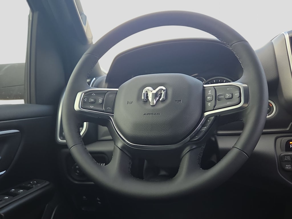 Thumbnail: 2026 RAM 1500 - 13