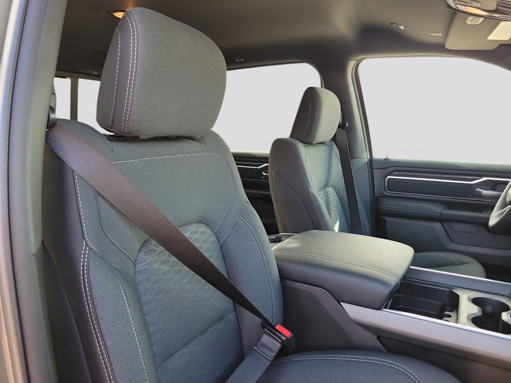 Thumbnail: 2026 RAM 1500 - 12