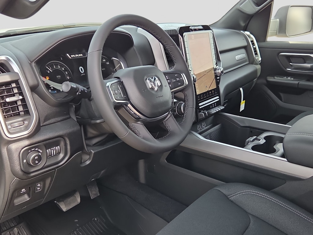 Thumbnail: 2026 RAM 1500 - 2