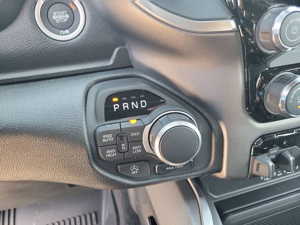 Thumbnail: 2026 RAM 1500 - 16