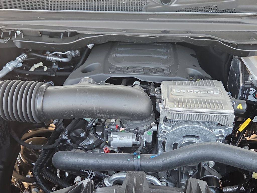 Thumbnail: 2026 RAM 1500 - 9