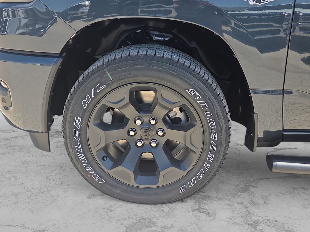 Thumbnail: 2026 RAM 1500 - 8