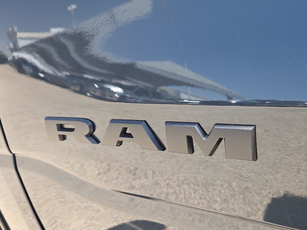 Thumbnail: 2026 RAM 1500 - 7