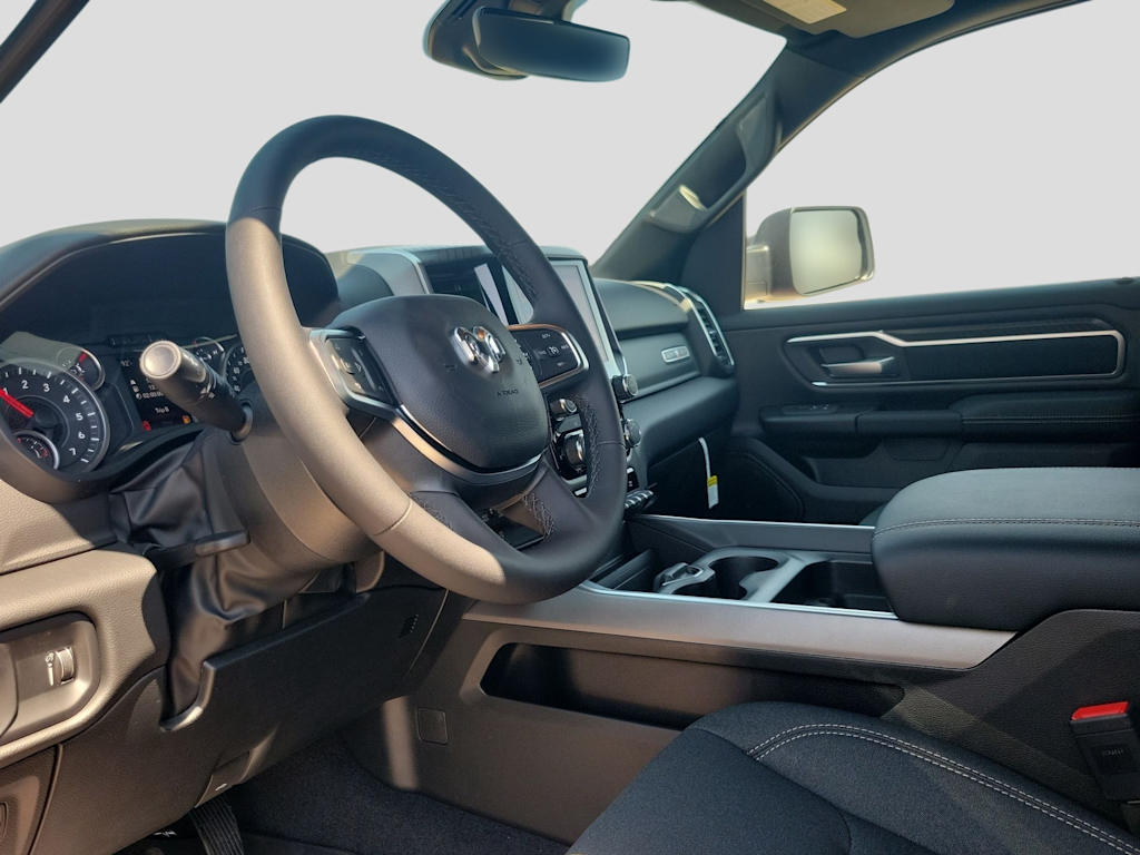 Thumbnail: 2026 RAM 1500 - 2