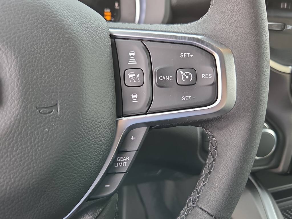 Thumbnail: 2026 RAM 1500 - 28