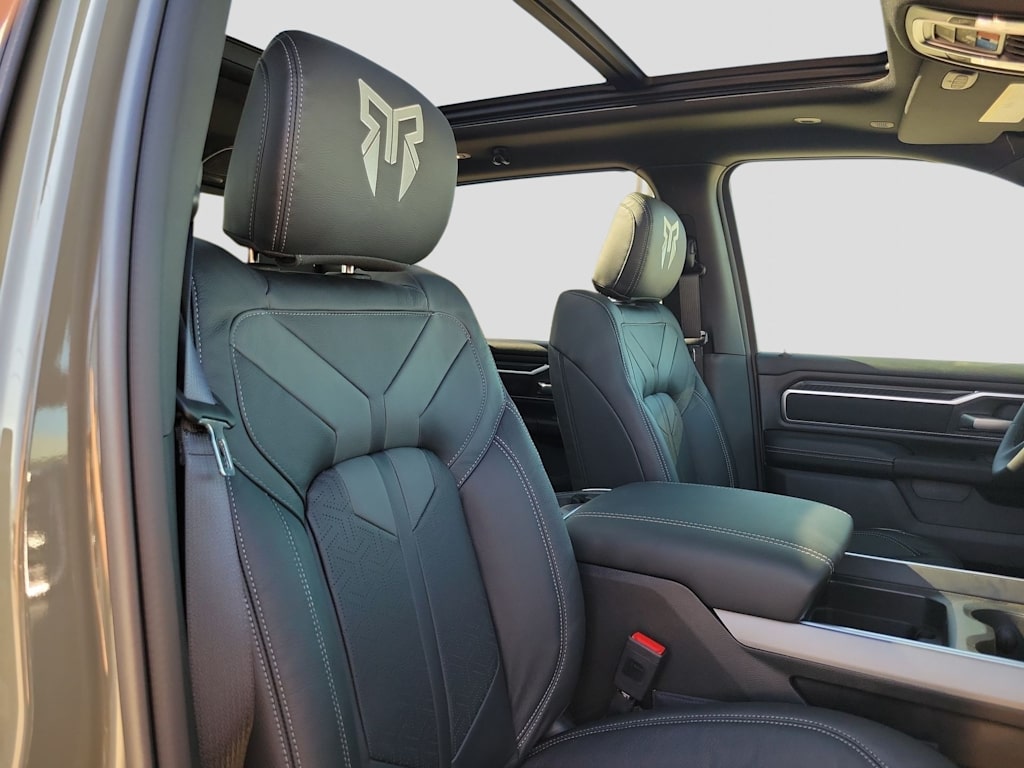 Thumbnail: 2026 RAM 1500 - 8