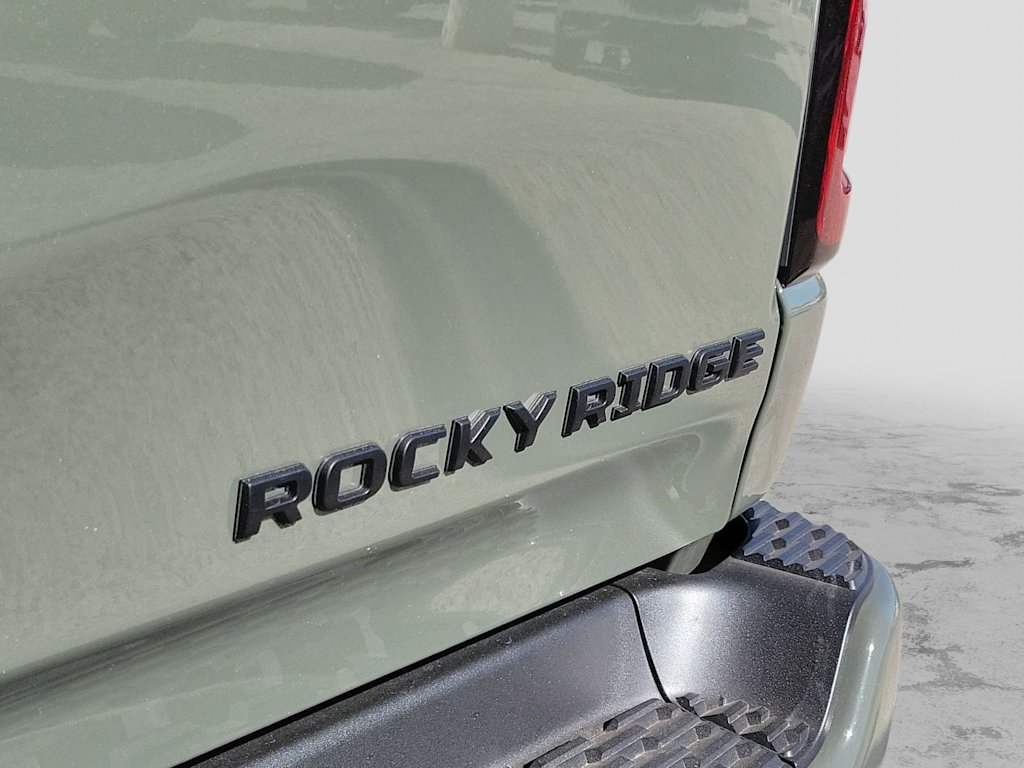 Thumbnail: 2026 RAM 1500 - 3