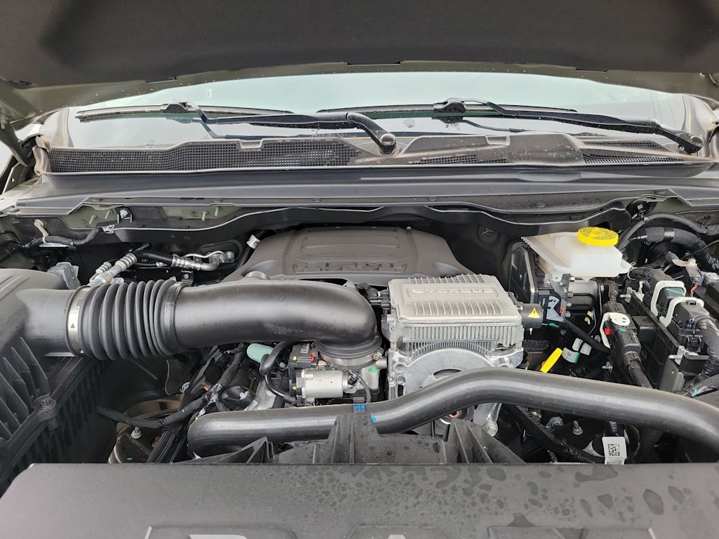 Thumbnail: 2026 RAM 1500 - 9