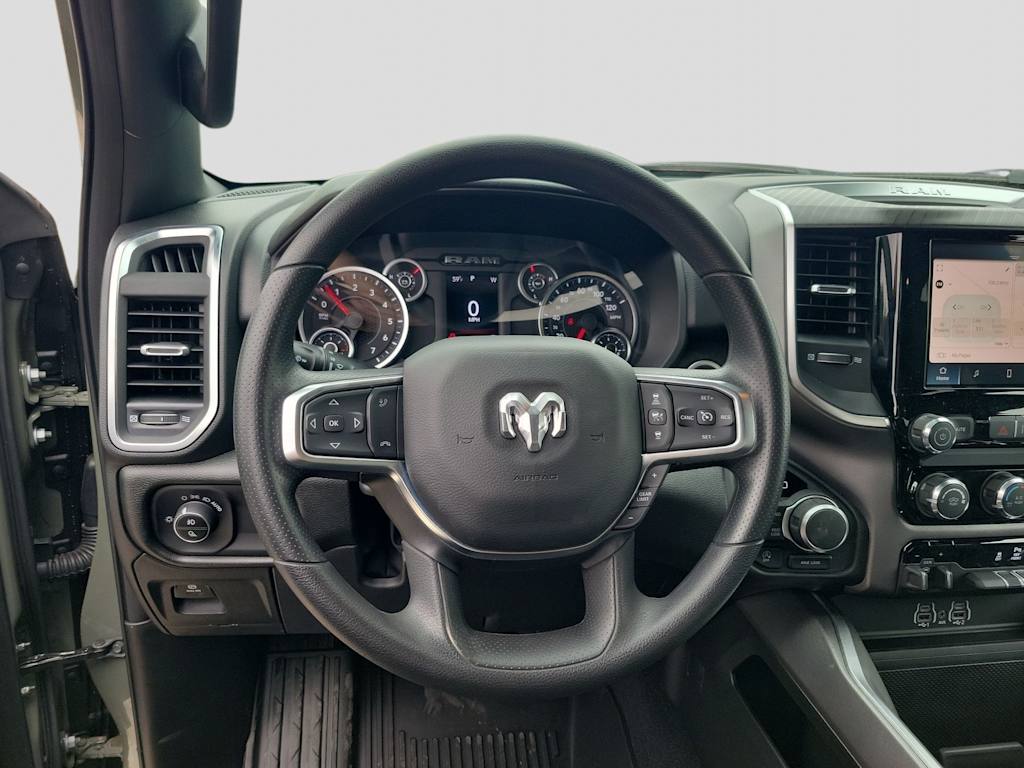 Thumbnail: 2026 RAM 1500 - 14