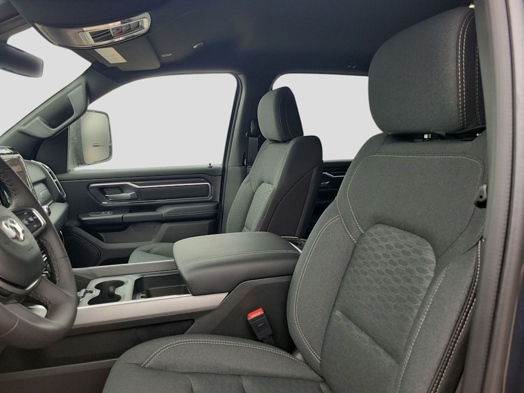 Thumbnail: 2026 RAM 1500 - 11