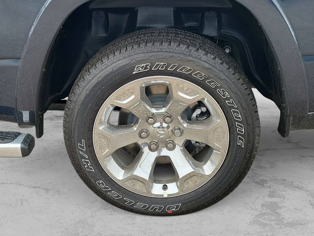 Thumbnail: 2026 RAM 1500 - 8