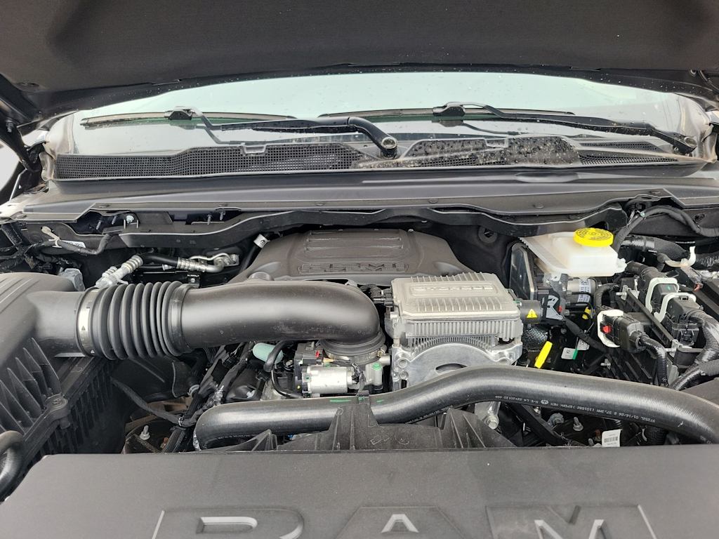 Thumbnail: 2026 RAM 1500 - 9