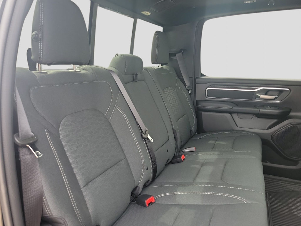 Thumbnail: 2026 RAM 1500 - 13