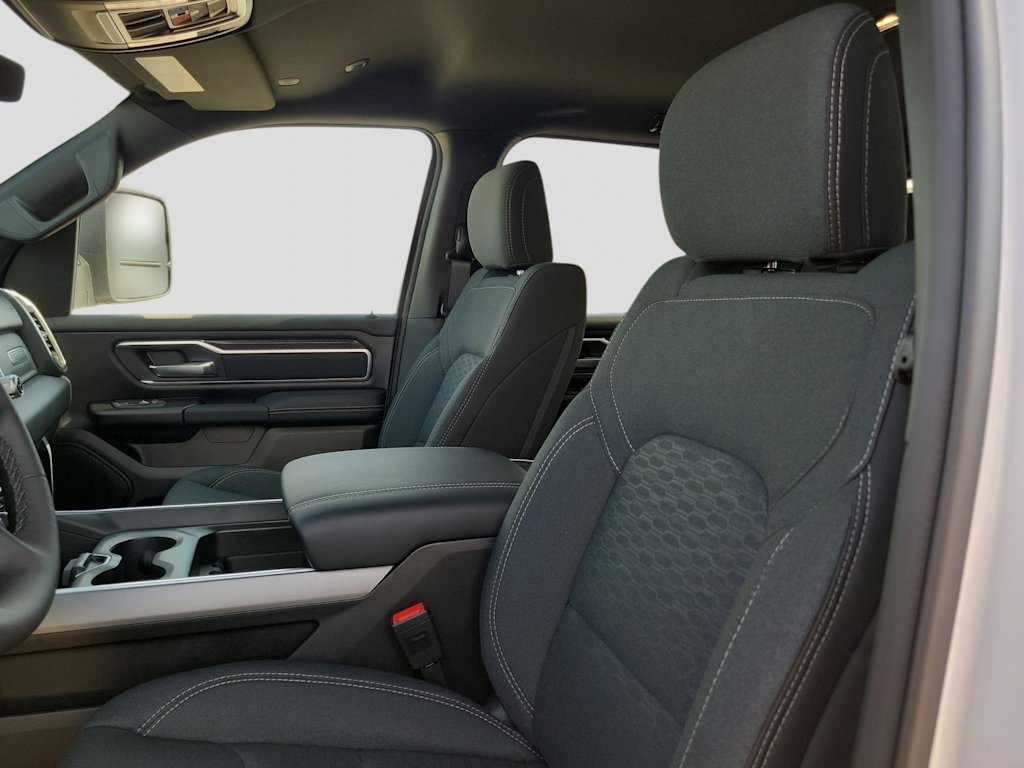 Thumbnail: 2026 RAM 1500 - 10