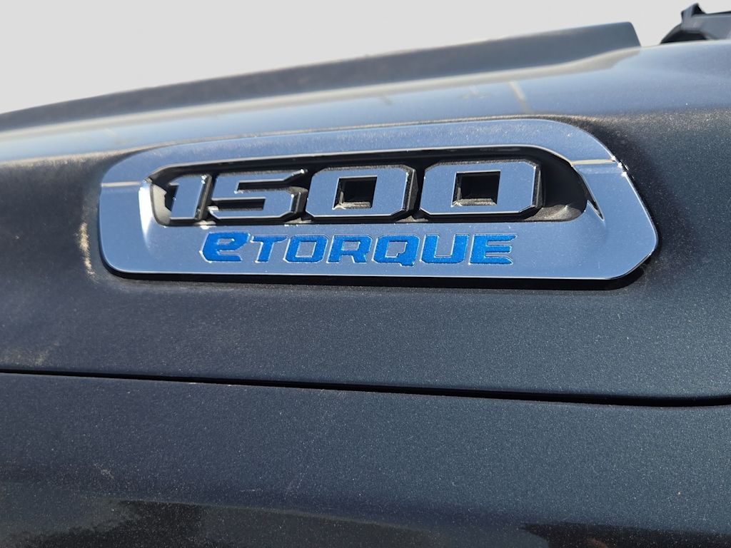 Thumbnail: 2026 RAM 1500 - 20