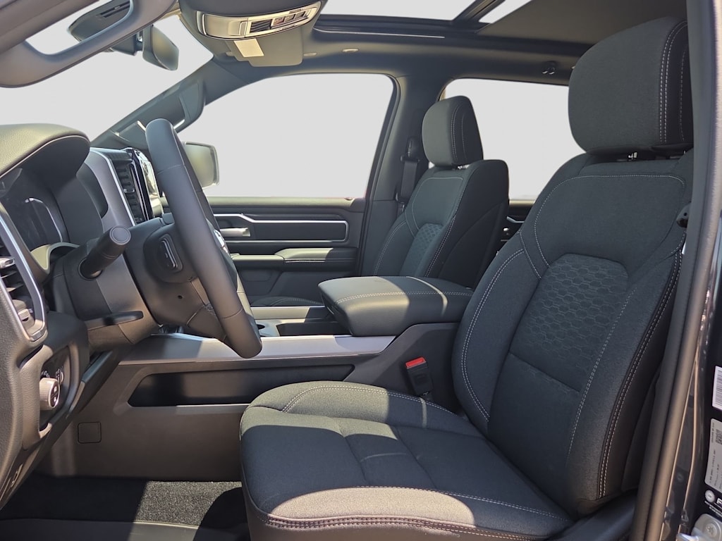 Thumbnail: 2026 RAM 1500 - 10