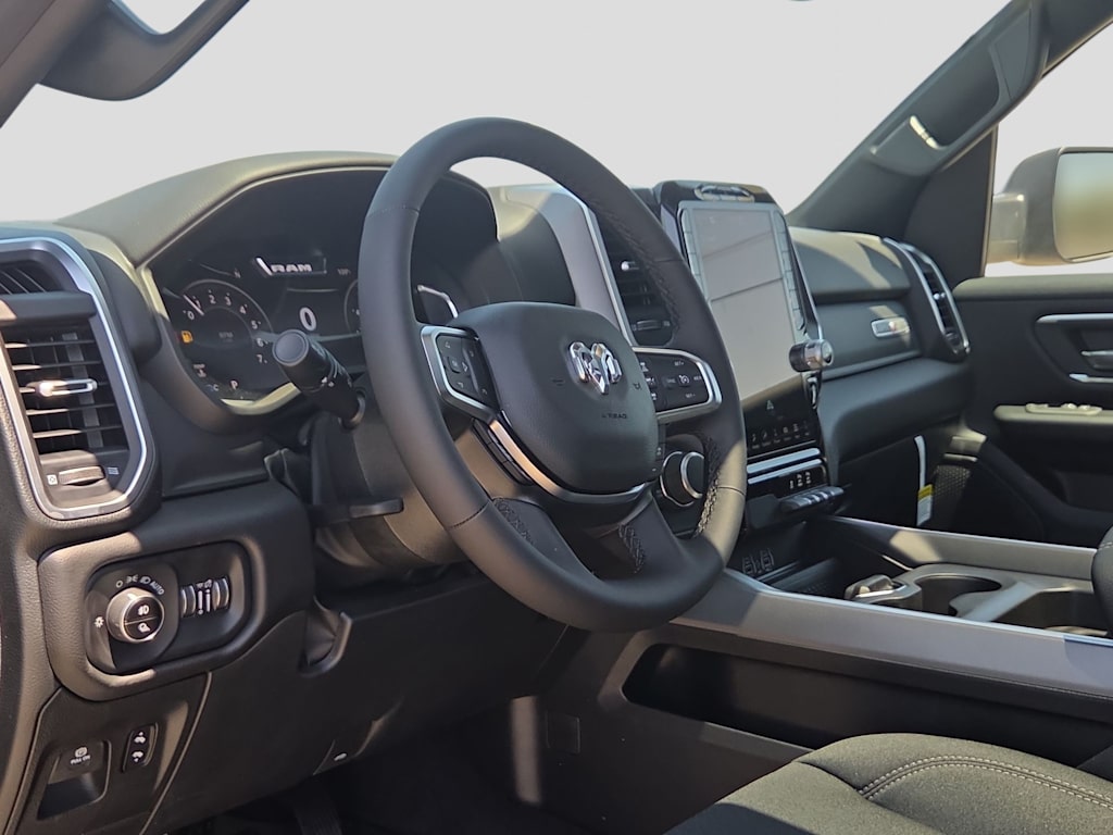 Thumbnail: 2026 RAM 1500 - 2