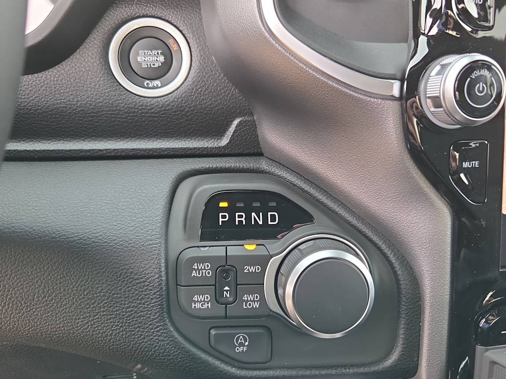 Thumbnail: 2026 RAM 1500 - 27