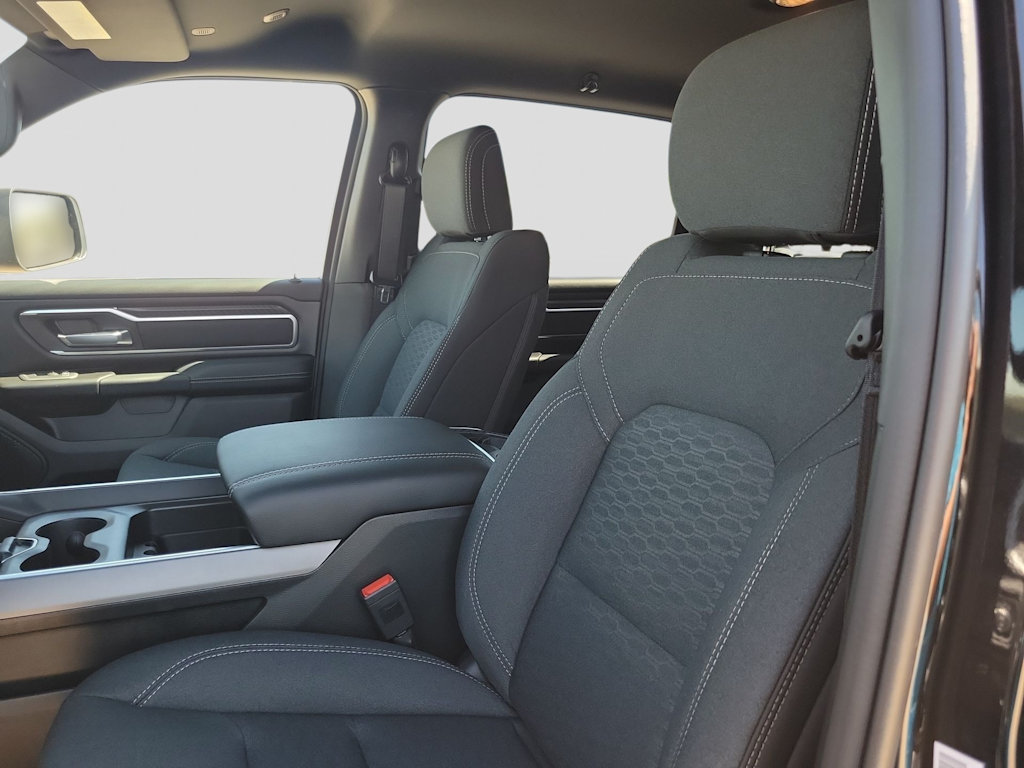 Thumbnail: 2026 RAM 1500 - 11