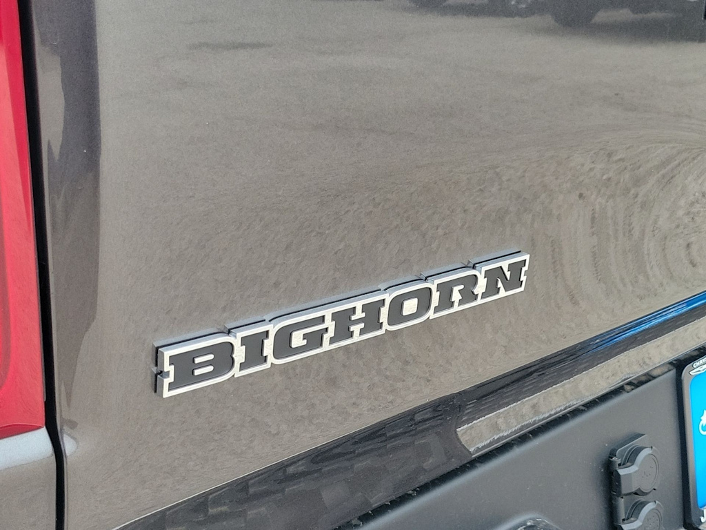 Thumbnail: 2026 RAM 1500 - 7