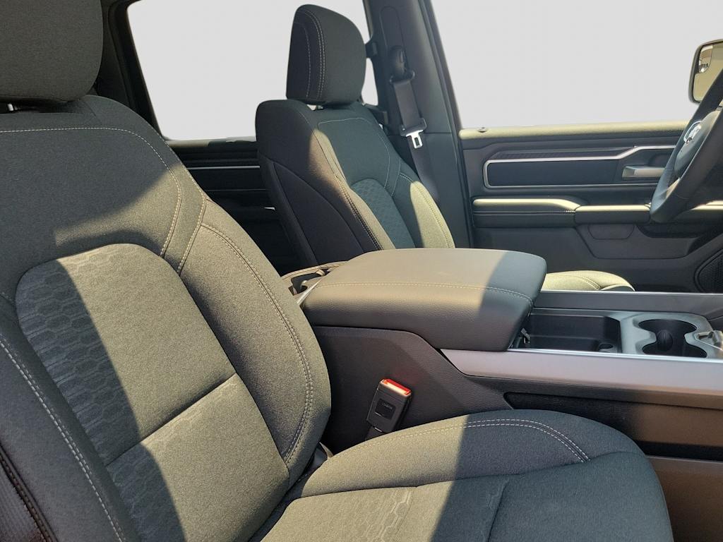 Thumbnail: 2026 RAM 1500 - 12