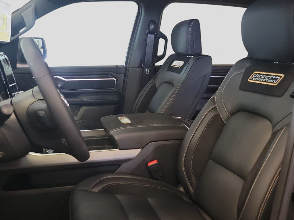 Thumbnail: 2026 RAM 1500 - 6