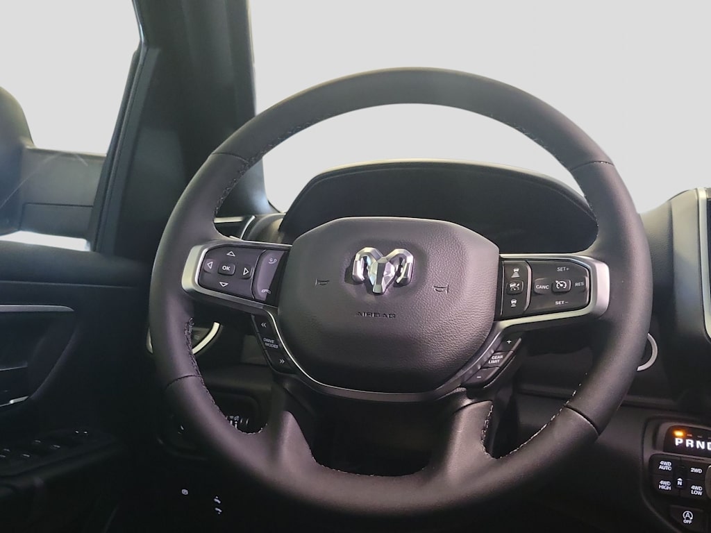 Thumbnail: 2026 RAM 1500 - 9
