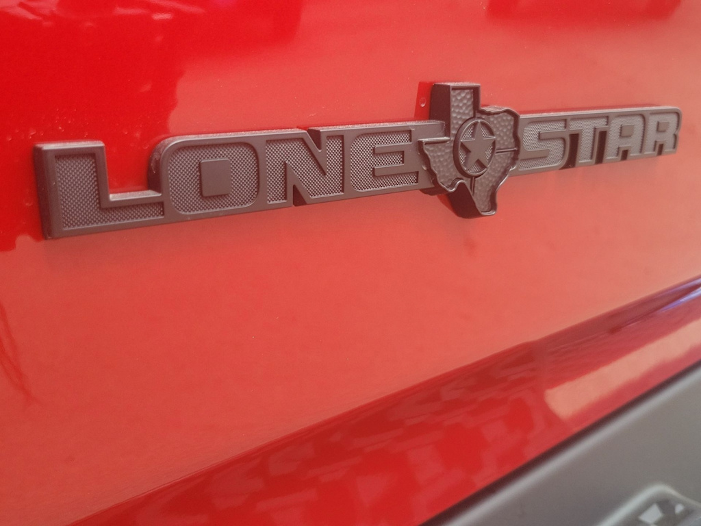 Thumbnail: 2026 RAM 1500 - 6