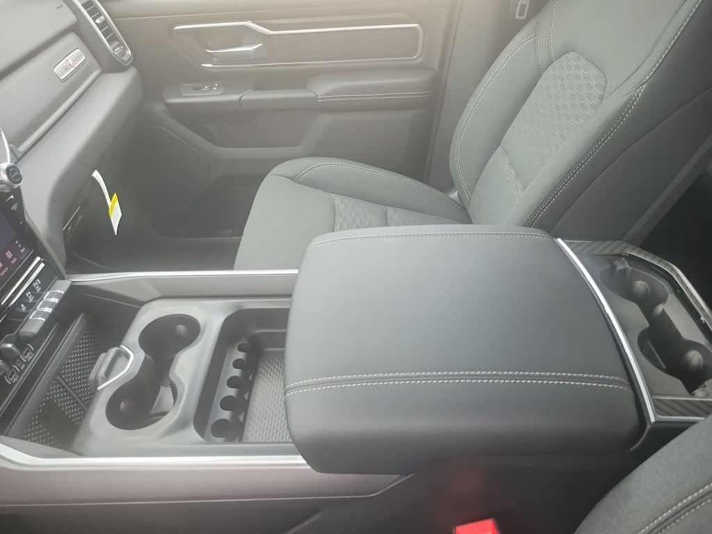 Thumbnail: 2026 RAM 1500 - 22