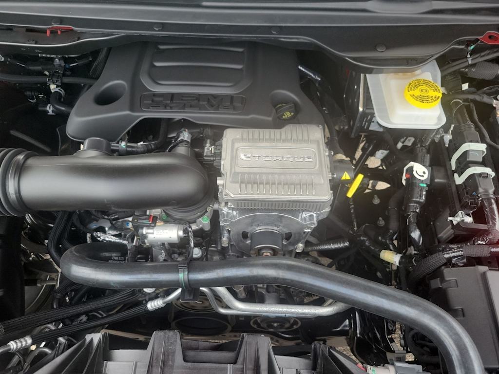 Thumbnail: 2026 RAM 1500 - 8