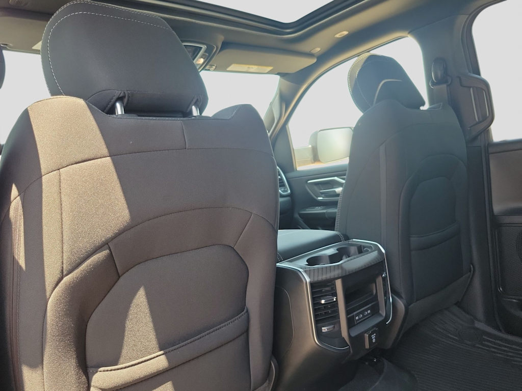 Thumbnail: 2026 RAM 1500 - 10