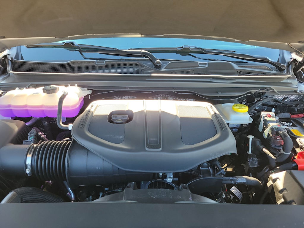 Thumbnail: 2026 RAM 1500 - 9