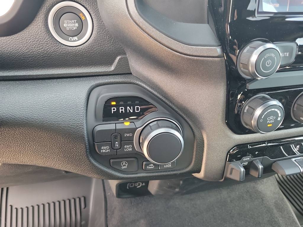 Thumbnail: 2026 RAM 1500 - 15
