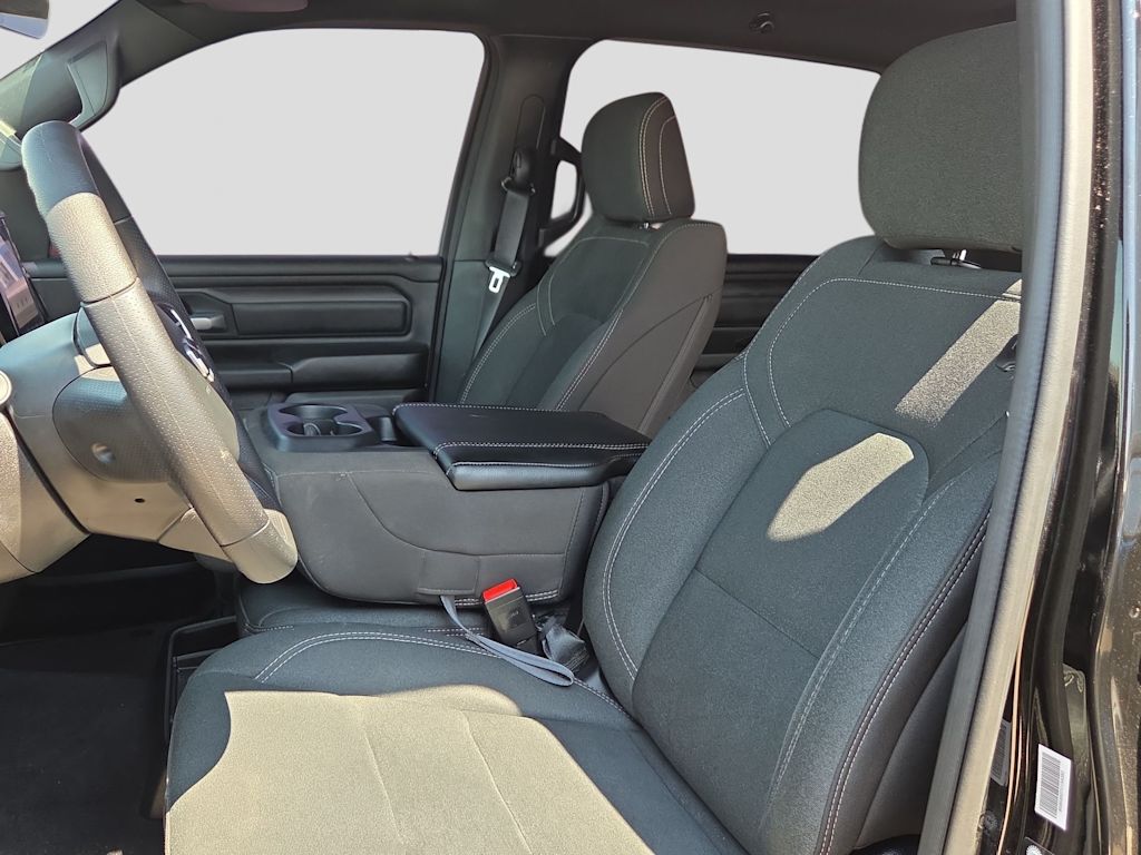Thumbnail: 2025 RAM 1500 - 11