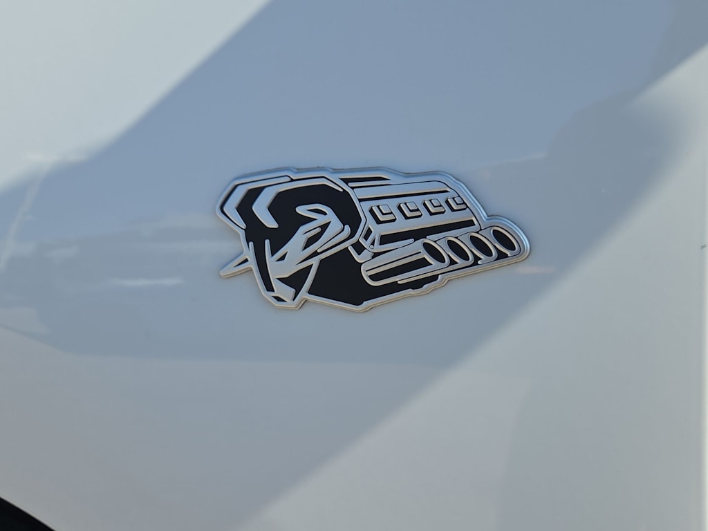 Thumbnail: 2026 RAM 1500 - 6