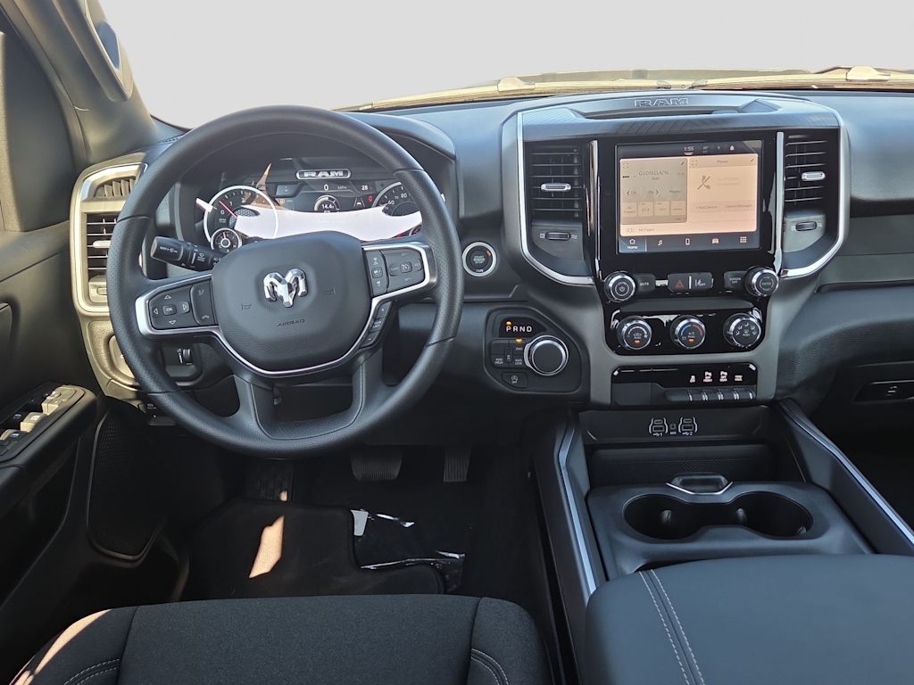 Thumbnail: 2026 RAM 1500 - 9