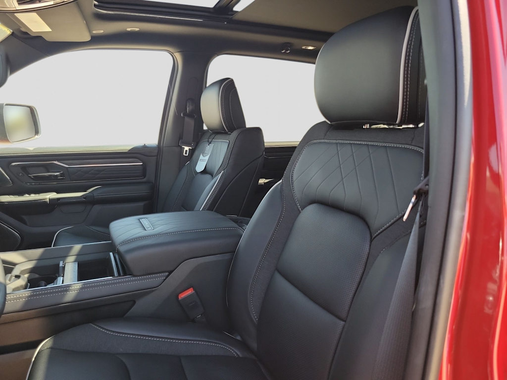 Thumbnail: 2026 RAM 1500 - 9