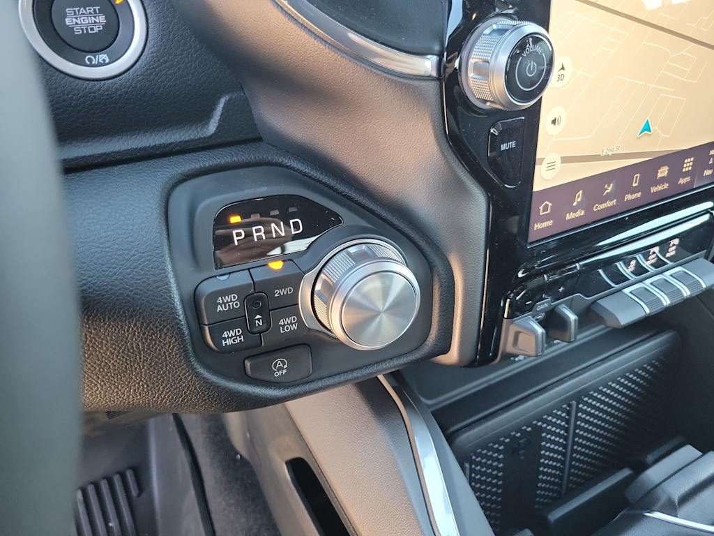 Thumbnail: 2026 RAM 1500 - 21