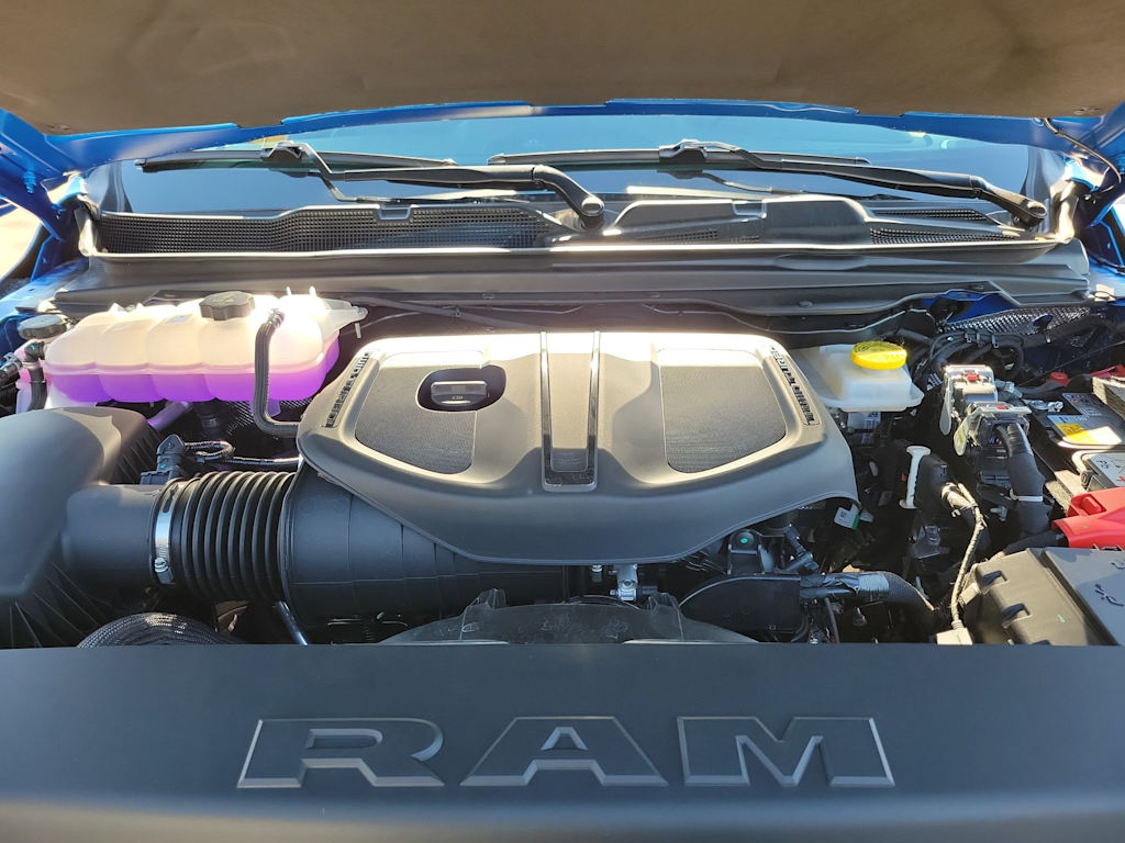 Thumbnail: 2026 RAM 1500 - 9