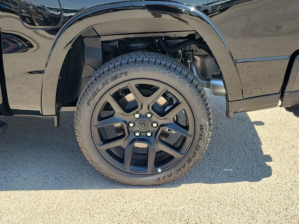 Thumbnail: 2026 RAM 1500 - 8