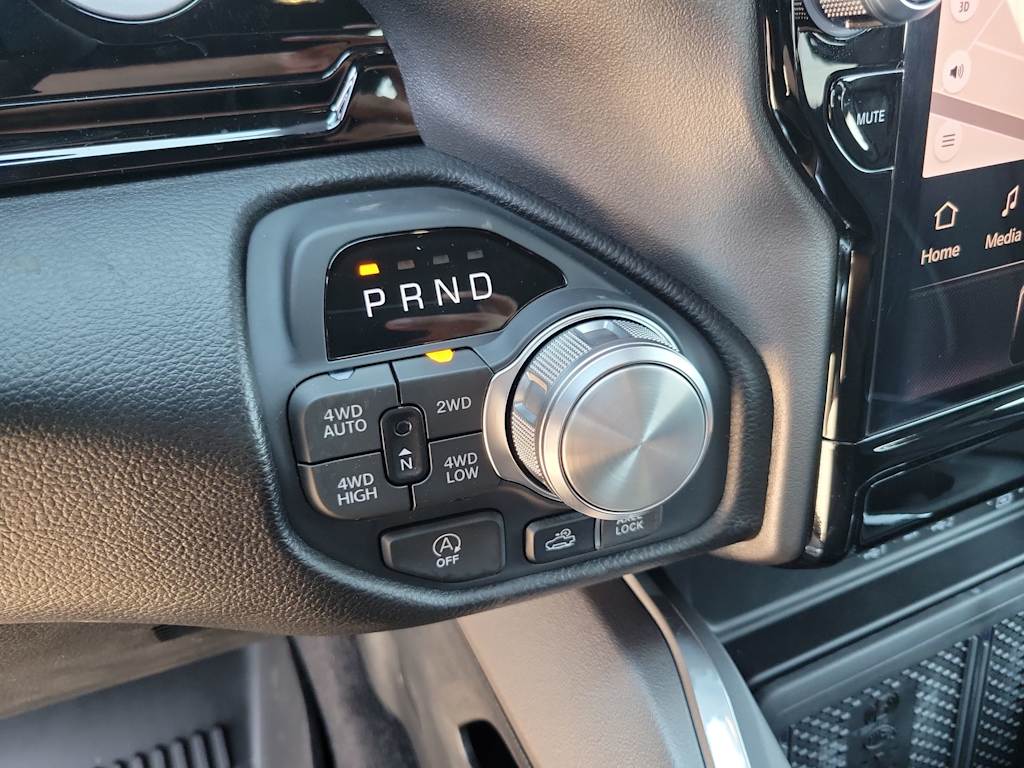 Thumbnail: 2026 RAM 1500 - 15