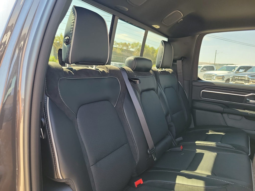 Thumbnail: 2026 RAM 1500 - 17