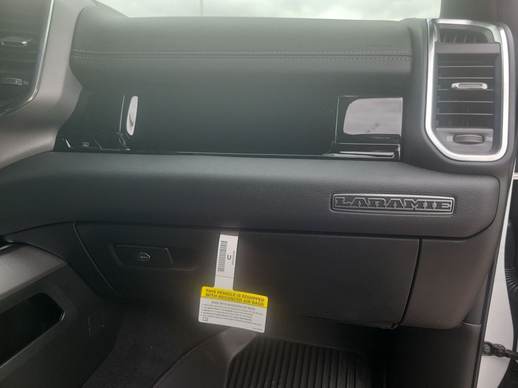 Thumbnail: 2026 RAM 1500 - 22