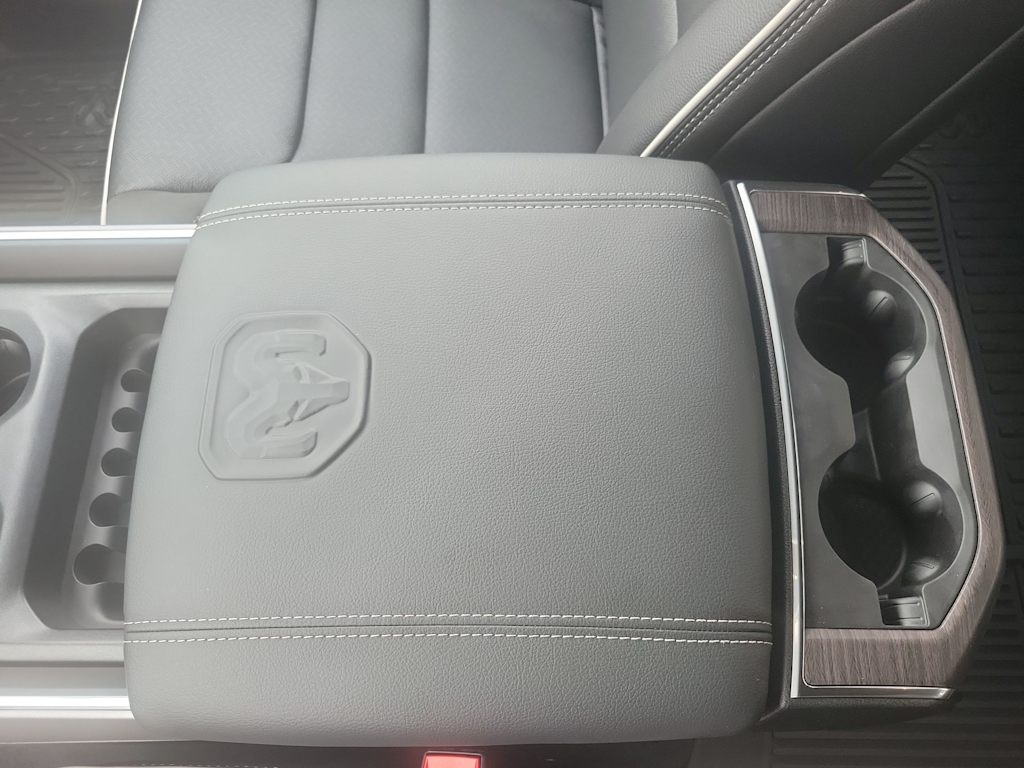 Thumbnail: 2026 RAM 1500 - 13