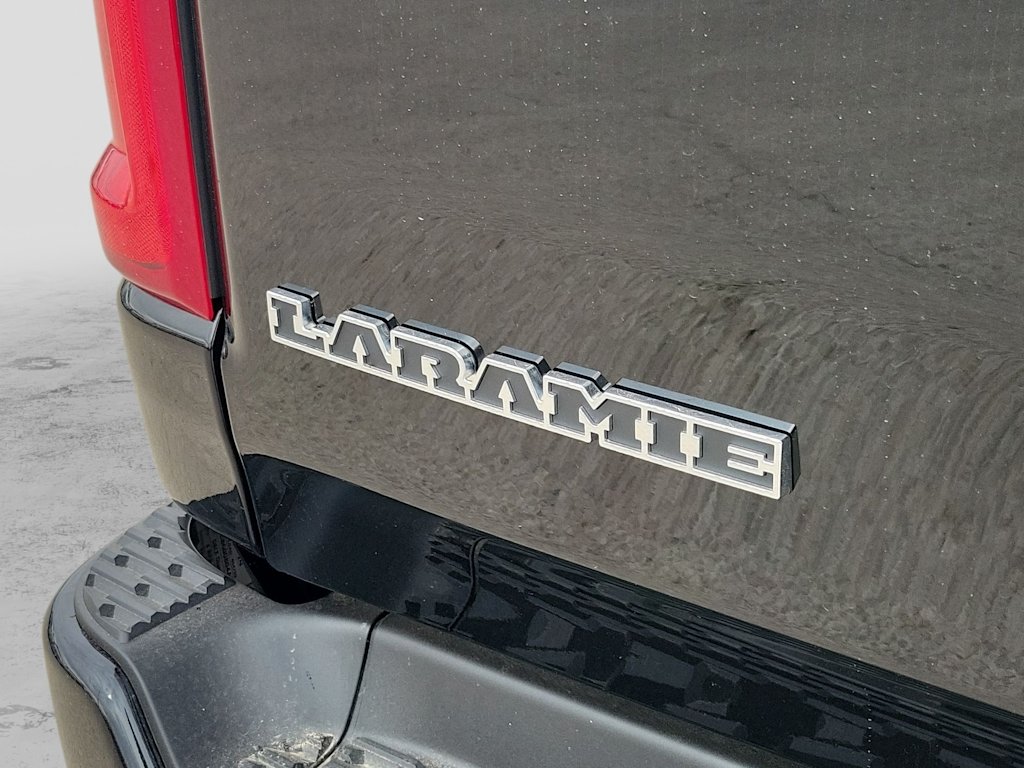 Thumbnail: 2026 RAM 1500 - 7